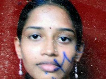 ಸತ್ತ ಹುಡುಗಿಯೇ ದೂರು ಕೊಡಬೇಕೇ, ಪೊಲೀಸರೇ?