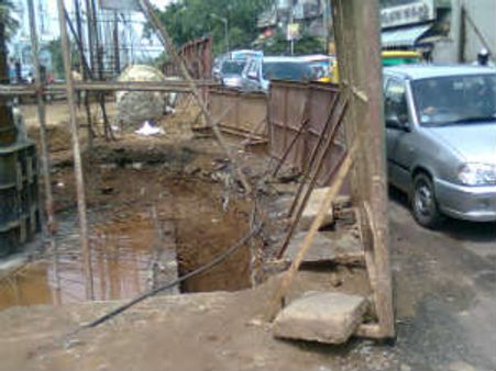 ದಟ್ಸ್ ಕನ್ನಡ ಫಲಶ್ರುತಿ : ನಾಯಂಡಹಳ್ಳಿ ರಸ್ತೆ ಸಂಚಾರಿಗಳು ಸುರಕ್ಷಿತ