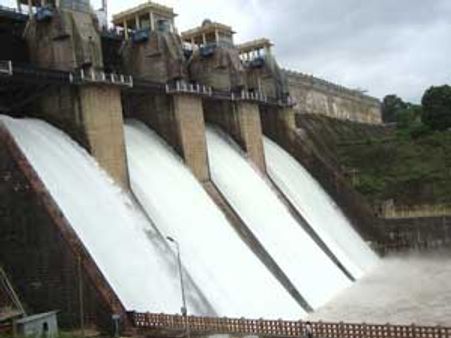 ಹಾರಂಗಿ ಜಲಾಶಯದಿಂದ ಭರ್ತಿ, ಕಟ್ಟೆಯೊಡೆದ ಸಂಭ್ರಮ