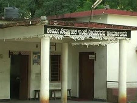 50 ಕೆರೆಗಳ ನೀರು ಕುಡಿದ ಇಂಜಿನಿಯರುಗಳು ಮನೆಗೆ