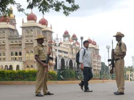 ಮೈಸೂರು ಅರಮನೆ-ಕೆಆರ್‌ಎಸ್‌ಗೆ ಬಿಗಿ ಭದ್ರತೆ
