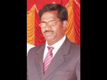 ಸರಕಾರಿ ಕೆಲಸ ಸಾಕಾಯ್ತು, ಸನ್ಯಾಸತ್ವ ಬೇಕಾಯ್ತು