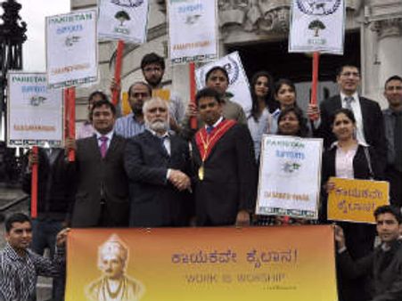 ಬಸವೇಶ್ವರ ಪ್ರತಿಮೆಗೆ ಪಾಕಿಸ್ತಾನಿಗಳ ಬೆಂಬಲ