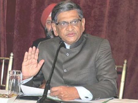 ಪತ್ರಕರ್ತರೇ ಹುಷಾರು, 'ಮರೆಗುಳಿ' ಕೃಷ್ಣ ಸಾಹೇಬರು ಗರಂ ಆಗಿದ್ದಾರೆ!