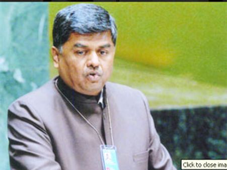 ಸದಾನಂದ ಗೌಡ ಪೋಸ್ಟ್ ಮ್ಯಾನ್ ಸಿಎಂ : ಹರಿಪ್ರಸಾದ್