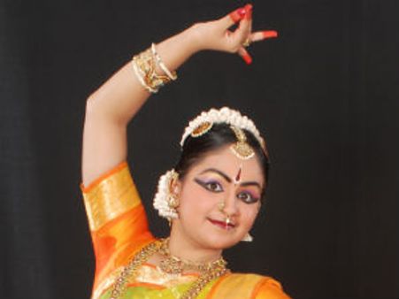 ಮೂರು ವರ್ಷಕ್ಕೇ ಗೆಜ್ಜೆ ಕಟ್ಟಿದ ಶ್ವೇತಾ ಪುರೋಹಿತ್