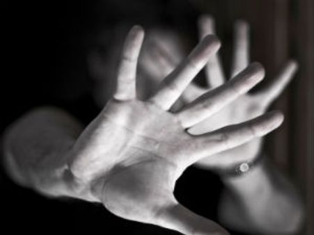 ದಯವಿಟ್ಟು ಹೆಂಡತಿಯ ದಬ್ಬಾಳಿಕೆಯಿಂದ ಮುಕ್ತಿ ನೀಡಿ