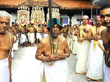 ಅನಂತ ಪ್ರಶ್ನೆ: ಧರ್ಮ ಸಂಕಟದಲ್ಲಿ ಸುಪ್ರೀಂಕೋರ್ಟ್