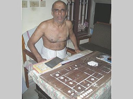 ಮಧೂರು ನಾರಾಯಣ ರಂಗಭಟ್ಟ ಏನು ಹೇಳುತ್ತಾರೆ?