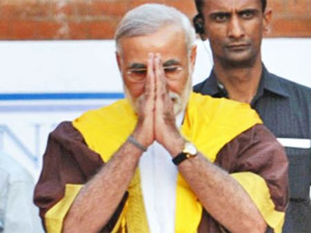 ಉಪವಾಸ, ಯಾತ್ರೆ ಪ್ರದರ್ಶನ ಕಲೆ ಮೋದಿಗೆ ಬೇಕಿಲ್ಲ 