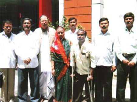 ಜರ್ಮನಿಗೆ ಹೊರಟಿತು ಬಳ್ಳಾರಿ ತೊಗಲುಗೊಂಬೆ ಮೇಳ