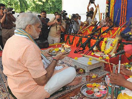 ಮೋದಿ 'ಸದ್ಭಾವನೆ' ಮನವರಿಕೆ: ಗುಜರಾತ್ ಮಾದರಿ ನಮಗೇಕೆ? 