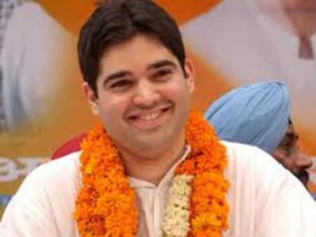 ರಾಷ್ಟ್ರಪತಿ ಐಭೋಗದ ಕಾರಿನ ಮೇಲೆ ವರುಣ್ ನಗೆ ಬಾಂಬ್