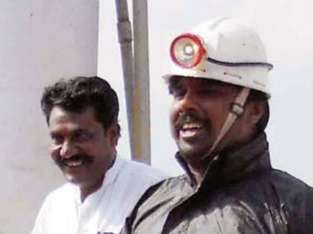 ಗೋಗಿ ಯುರೇನಿಯಂ ಪ್ರದೇಶಕ್ಕೆ ರಾಜೂಗೌಡ ಭೇಟಿ