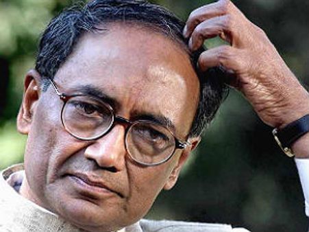 ಭ್ರಷ್ಟಾಚಾರ, ಕಪ್ಪುಹಣದ ಬಗ್ಗೆ ಸೋನಿಯಾ ಮೌನ: ಅಡ್ವಾಣಿಗೆ ಅರಳುಮರುಳು