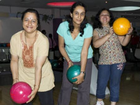 ದೊಡ್ಡ ಗುಂಡುರುಳಿಸುವ ಸ್ಪರ್ಧೆಯಲ್ಲಿ ಗೆದ್ದವರಾರು?