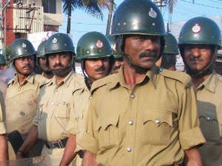 ಗುಡಿಯಲ್ಲಿ ಗೋಮಾಂಸ : ಕೋಲಾರದಲ್ಲಿ ಕೋಮು ಕಲಹ