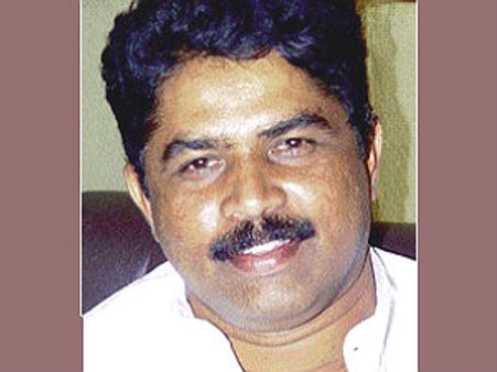 ಸಚಿವ ಅಶೋಕ್ ಆಸ್ತಿ ಗೋಲ್ ಮಾಲ್: ಆರೋಪಿಯೇ ಸಾಕ್ಷಿ!