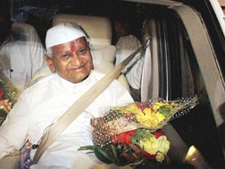 ಅಣ್ಣಾ ಉಪವಾಸಕ್ಕೆ ಮುಂಬೈ ಮಹಾನಗರಿ ಸಕಲಸಜ್ಜು