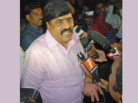 ಬಿಜೆಪಿ ಬಿಡೊಲ್ಲ: ಬಿಎಸ್ಆರ್ ಕಾಂಗ್ರೆಸ್ ಸೇರೊಲ್ಲ