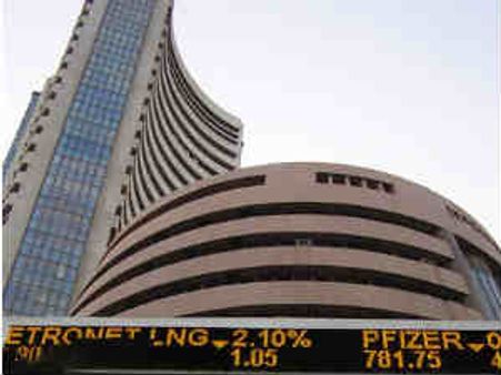 ಷೇರುಪೇಟೆಯಲ್ಲಿ ಸರ್ಕಾರಕ್ಕೆ 5 ಲಕ್ಷ ಕೋಟಿ ರೂ ನಷ್ಟ