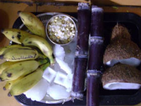 ಸ್ನೇಹ-ಸೌಹಾರ್ದಕ್ಕೆ ಎಳ್ಳುಬೆಲ್ಲದ ಮಧುರಕೊಂಡಿ