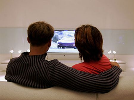 ಲಿವ್ ಇನ್ ಸಂಬಂಧ ಚಟ, ಆದರೆ ಅನೈತಿಕ: ಕೋರ್ಟ್