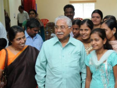 ಯೂನಿಕೋಡ್ ಬಳಕೆ : ಸರ್ಕಾರವನ್ನು ತರಾಟೆಗೆ ತೆಗೆದುಕೊಂಡ ಕಂಬಾರ