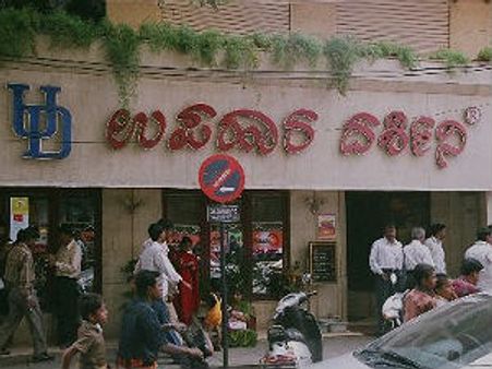 ಡಿವಿಜಿ ರಸ್ತೆಗೆ ನುಗ್ಗಲಿವೆ BMTC ಬಸ್ಸುಗಳು