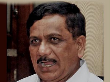 ಪೋಲಿ ಸರದಾರರು ಭೂಗತ: ಸ್ಪೀಕರ್ ನೋಟಿಸ್