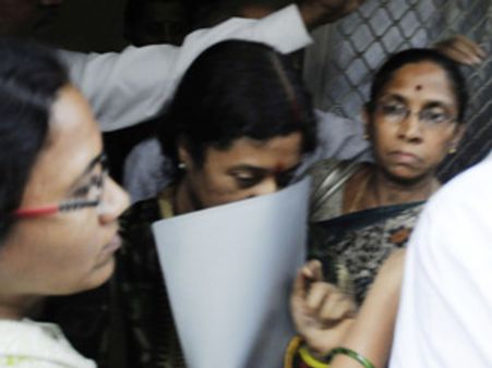 ಬೇಲ್ ನೀಡಲು ಸುಪ್ರೀಂ ನಕಾರ, ಮತ್ತೆ ಕಣ್ಣೀರಿಟ್ಟ ಶ್ರೀಲಕ್ಷ್ಮಿ