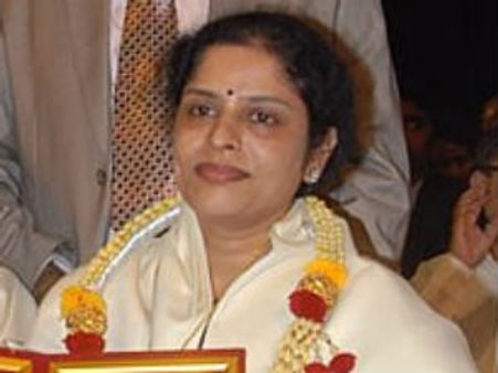 ರಾಷ್ಟ್ರಾಧ್ಯಕ್ಷೆ ದಂತವೈದ್ಯೆ : ಮಿತ್ರಾ ಹೇಳಿಕೆ ಸುಳ್ಳು