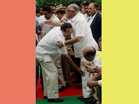 ಕುಮಾರಸ್ವಾಮಿ ವಂಚನೆಗಿಂತ 'ಸದಾ' ಮೋಸ ದೊಡ್ಡದು