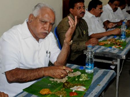 ಯಡ್ಡಿಯತ್ತ ಮತ್ತೆ ಭದ್ರಾ ನೀರು ಹರಿಸಿದ ದತ್ತಾ