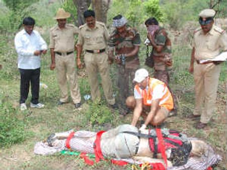 ಮುತ್ತತ್ತಿಯಲ್ಲಿ ನಾಪತ್ತೆಯಾಗಿದ್ದ ವಿದೇಶಿಯರ ಶವ ಪತ್ತೆ