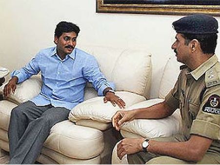 ಜಗನ್ ಆಸ್ತಿ ಗಳಿಕೆ ಅಂಬಾನಿಗಿಂತ ವೇಗವಾಗಿತ್ತು!