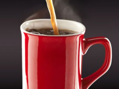 ಕೆಂಪು ಬಣ್ಣದ ಕಾಫಿ ಕಪ್ಪು ವಿಧಿವಶವಾದ ಪ್ರಸಂಗ