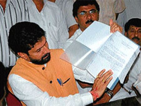 ಸಿಟಿ ರವಿ ಮನೆ ಮೇಲೆ ಆದಾಯ ತೆರಿಗೆ ಇಲಾಖೆ ದಾಳಿ