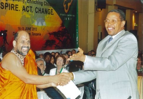 ಯೂನಿಸೆಫ್ ಜಾಗತಿಕ ಶೃಂಗಸಭೆಯಲ್ಲಿ ಪುತ್ತಿಗೆ ಶ್ರೀ 