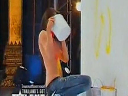 ಇದು ಬೆತ್ತಲೆ ಚಿತ್ರವಲ್ಲ, ಬೆತ್ತಲೆ ಎದೆಗಾರ್ತಿ ರಚಿಸಿದ ಚಿತ್ರ