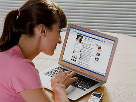 ಇಂಟರ್ನೆಟ್ ಅಶ್ಲೀಲತೆ: ಕೇರಳಕ್ಕೆ ಅಗ್ರತಾಂಬೂಲ