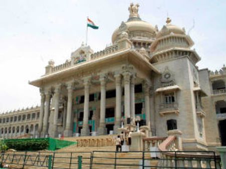 ಯಾವ ಕೊಠಡಿಯಲ್ಲಿ ಯಾವ ಸಚಿವರ ಕಚೇರಿ?