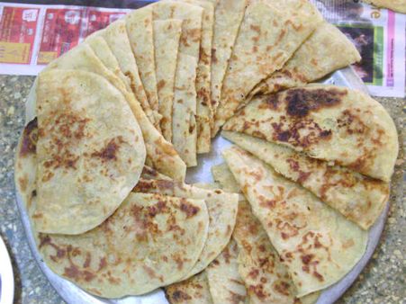 ಬೆಲ್ಲ ಕೊಬ್ಬರಿ ಹೋಳಿಗೆ ಮಾಡುವ ವಿಧಾನ