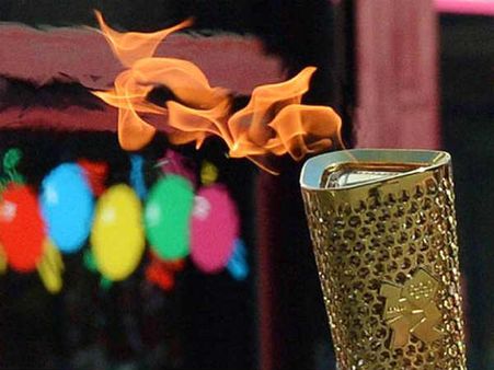 ಒಲಿಂಪಿಕ್ಸ್ ಮುಕ್ತಾಯಕ್ಕೆ ಮಸಾಲೆ ಹುಡುಗಿಯರ ಒಗ್ಗರಣೆ