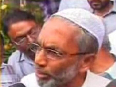 ನನ್ ಮಗ ಭಯೋತ್ಪಾದಕ ಅಲ್ರಿ, ಬಿಟ್ಟುಬಿಡ್ರಿ!