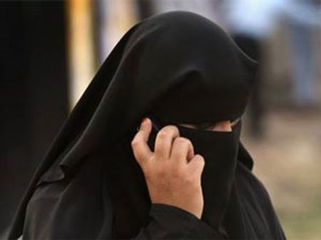 ಬುರ್ಖಾ ಬ್ರಿಗೇಡ್ ಬರುತ್ತಿದೆ ಎಚ್ಚರ, ಎಚ್ಚರಾ!