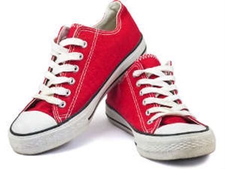 ಇಲ್ಲಿ ನಿಮ್ಮ ಶೂಗಳನ್ನು ಡ್ರೈಕ್ಲೀನ್ ಮಾಡಿಕೊಡಲಾಗುತ್ತದೆ