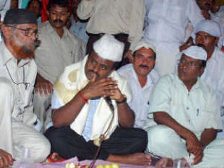 ಅಧಿಕಾರ ಪೀಠ : ಮುಸ್ಲಿಂ ಸಮುದಾಯದ ಆತಂಕದ ಕಥೆ