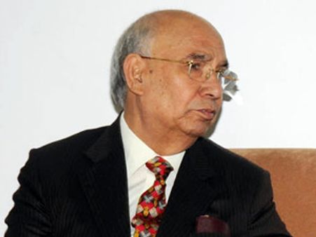 ಮೂವರು ಸಚಿವರಿಗೆ ರಾಜ್ಯಪಾಲರ ಮಹಾಮಂಗಳಾರತಿ