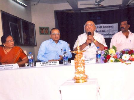 ಅನಾಥ ಮಕ್ಕಳ ದತ್ತು ಪಡೆದ ಪೋಷಕರ ಸಮ್ಮಿಲನ